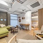 TOPÁ House Apartments by HOUSY HOST
