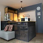 Charlie Palace Hostel