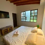 Nodo Hostel