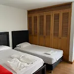 Apartamento De 130 Mts En Laureles Estadio