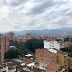Large Pent House Near Poblado With Free Parking