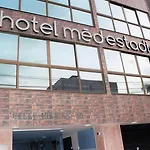 Hotel Med Estadio