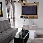 Hermoso apartamento, con todas las comodidades.