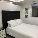 Nice Apt 2 Bed/ 2Bath On 14Th Floor By Provenza !