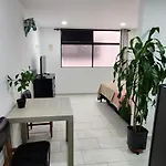 Hermoso apartaestudio calle del tranvía