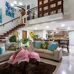 Elegante Pent-house en cuarto piso Medellín