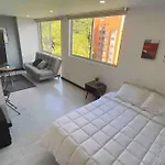 Seconds From Provenza Lovely 1-Bedroom Apartment