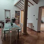 Colonial House