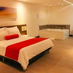Hotel Loyds