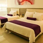 Hotel Loyds