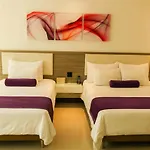 Hotel Loyds