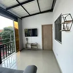 Aparta-Hotel Laureles 305
