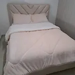 Hermoso Condominio En Medellin, Laureles