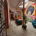Hostal Casa Linda
