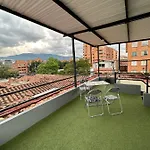 Aparta estudio amoblado 2 Medellin, San joaquin
