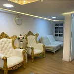Nuevo Y Lujoso Apartamento Por El Lleras