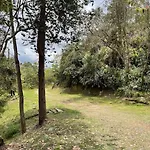¡El Escondite Santa Elena!