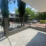 Apartamento Con Aire Acondicionado Al Lado De La Unidad Deportiva De Belen Y A 10 Minutos De Plaza Mayor - 2