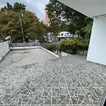 Acogedor Apartamento A 5 Minutos Del Parque Comercial El Tesoro En El Poblado