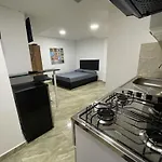 Apartamento Con Aire Acondicionado Al Lado De La Unidad Deportiva De Belen Y A 10 Minutos De Plaza Mayor - 2