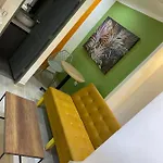 Apartamento Duplex Laurles Ubicacion Excelente La70 Estadio