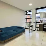 2001 El Poblado! Charming Apartment