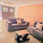 Casa Comoda En Ubicacion Ideal
