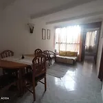 Habitacion Doble En Apartamento En Zona Udea