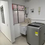 Yari-Amazing Apartment Med
