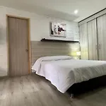 Apartamento De Viajeros En Poblado Medellin