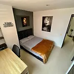 Moderno 2 Habitaciones 2 Cuadras Del La 70 Wfh