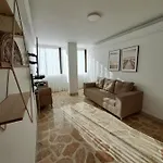 Apartamento En Los Colores Estadio 201-401-501
