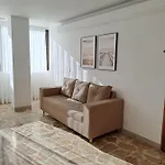 Apartamento En Los Colores Estadio 201-401-501