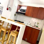 Apartamento Comodo Y Moderno, La Mejor Ubicacion, Cerca Al Metro Tranvia