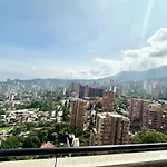 Apto Medellin, Poblado