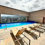 Apto Medellin, Poblado