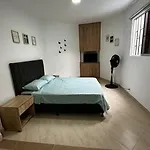 Precioso Apartaestudio En Laureles