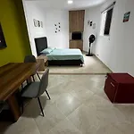 Precioso Apartaestudio En Laureles