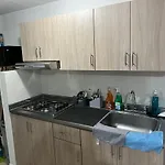 Comodo Apartamento Con Vista Al Ciudad Cerca Al Poblado