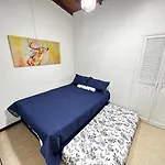 Casa Poblado- Manila. Parqueadero gratuito!