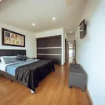 Casa De Lujo En El Poblado