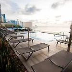 Beachfront Luxury Apartment In Bocagrande