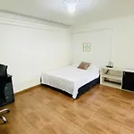 Casa Encanto Laureles! Casa Premium Medellin Con Parking- Estadio, Metro