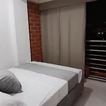 Apartamento Comodo De 2 Alcobas Estadio La 70