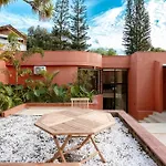 Casa Penta Top Notch Villa