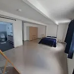Casa Central En La Floresta!