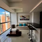 Cozy Apartment Poblado Tesoro Area
