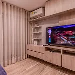 Cozy Apartment With A/C In North Medellin.