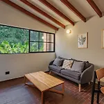 The Somos Flats Laureles