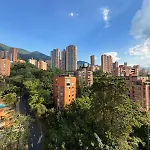 Comodo Apto Poblado 2 Habitaciones